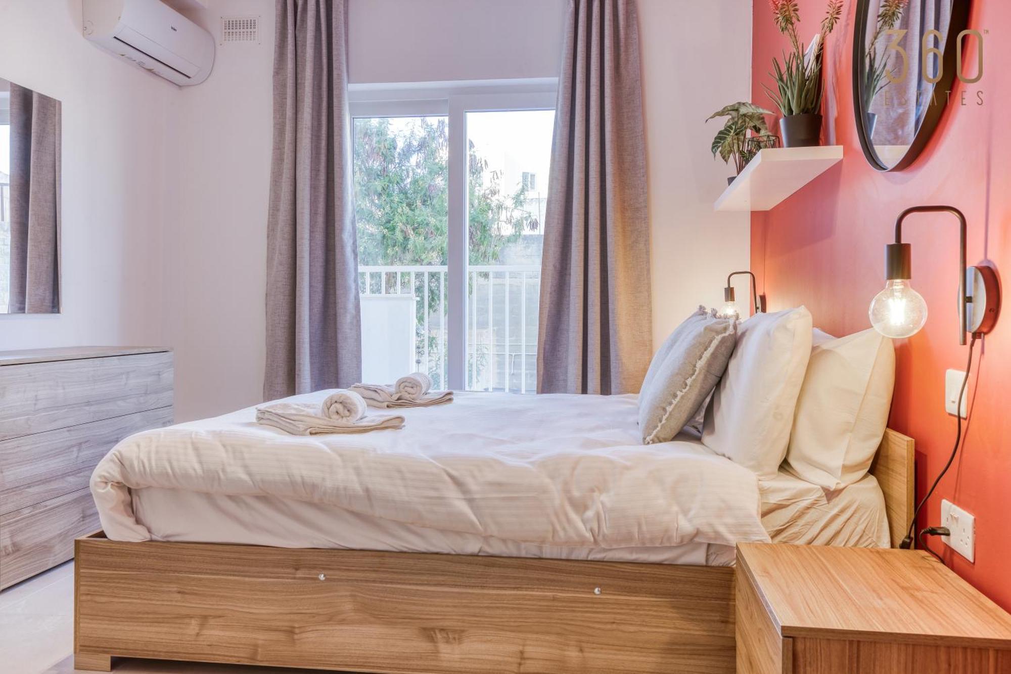 Urban Square Elite Suites By 360 Estates Pietà Eksteriør bilde