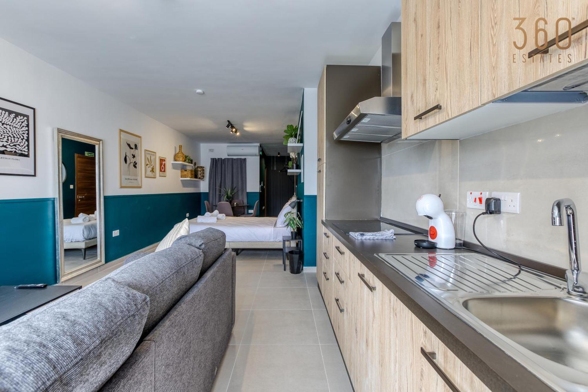 Urban Square Elite Suites By 360 Estates Pietà Eksteriør bilde