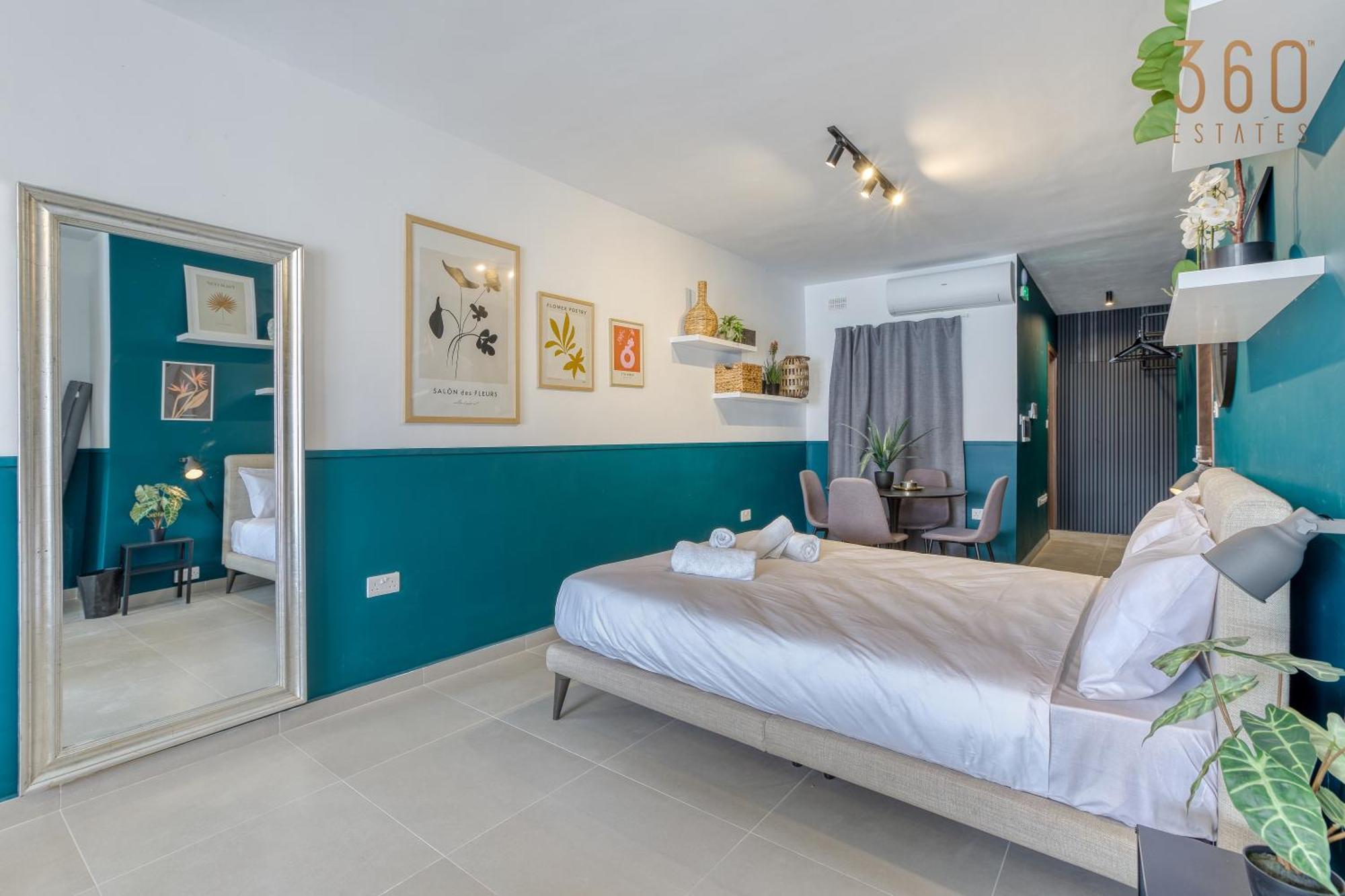 Urban Square Elite Suites By 360 Estates Pietà Eksteriør bilde